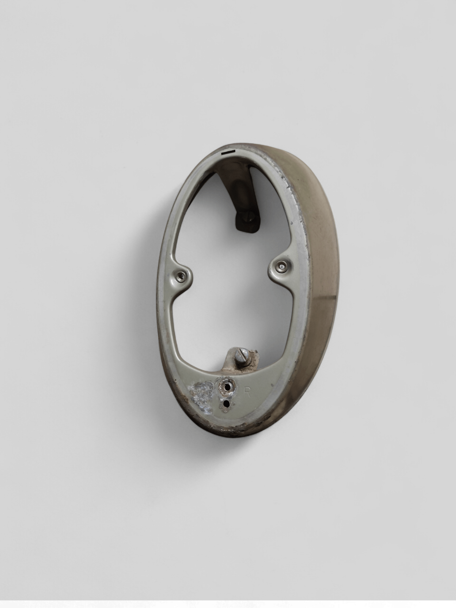 Rückleuchtengehäuse, rechts ab '61 bis '67, gebraucht - Peter Ebeling Ersatzteile