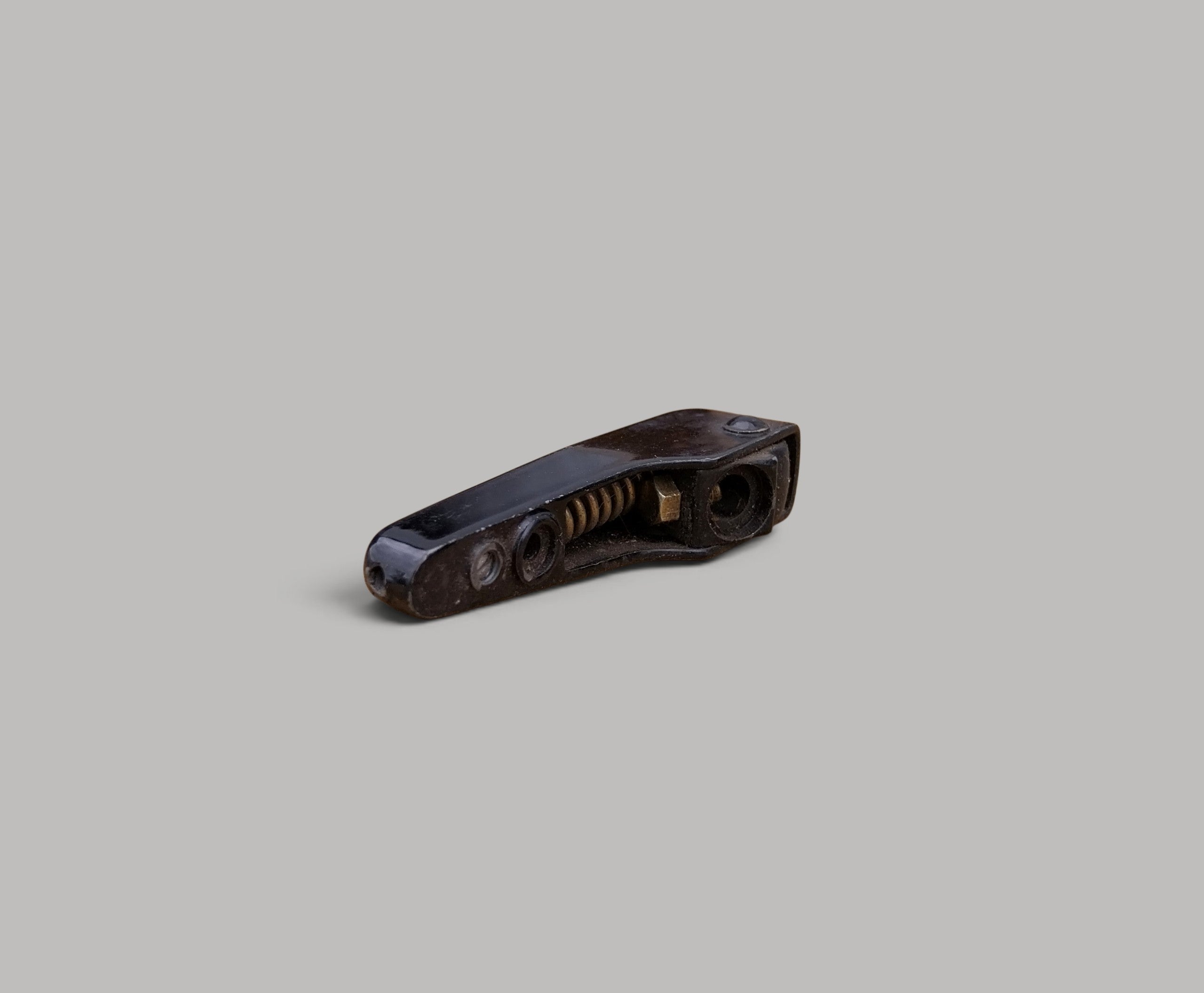 Spannstück für Wischerarm, Brezelkäfer, schwarz